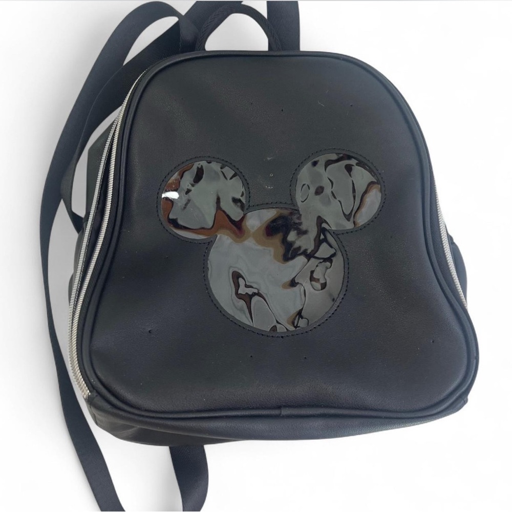 Pin trading Black Mickey Mouse Backpack